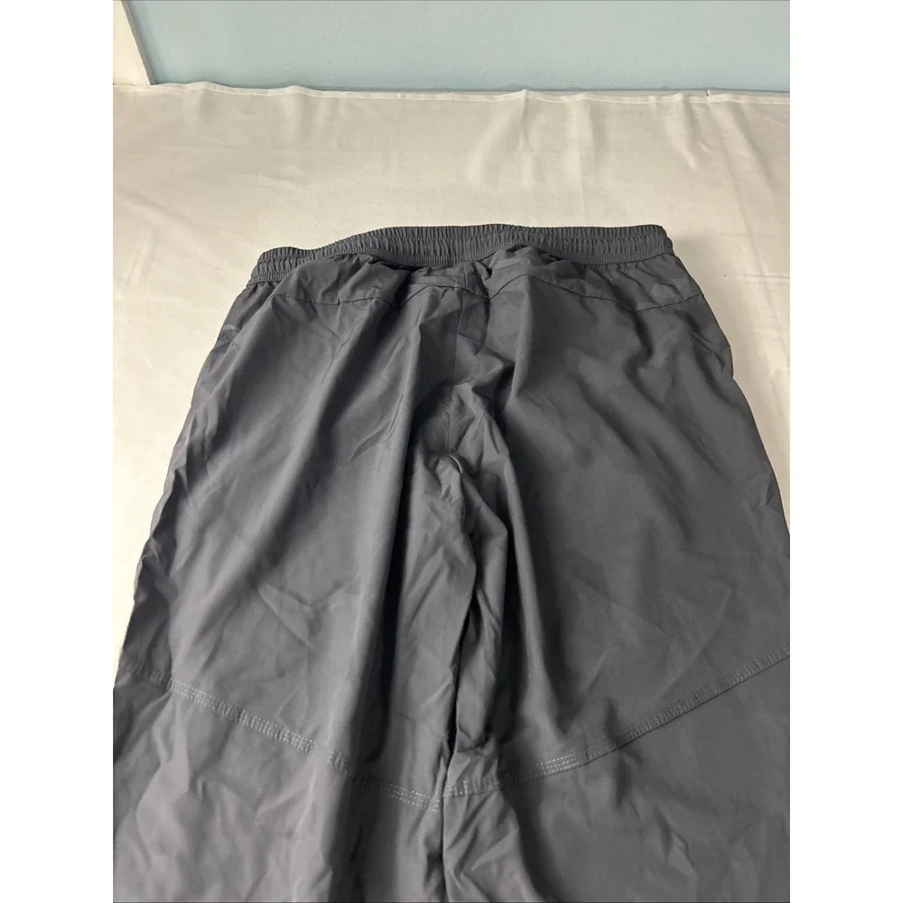 TBY Outdoorsports lightweight windbreaker